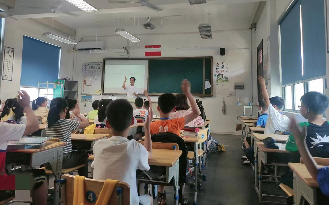 昌黎冯家小学